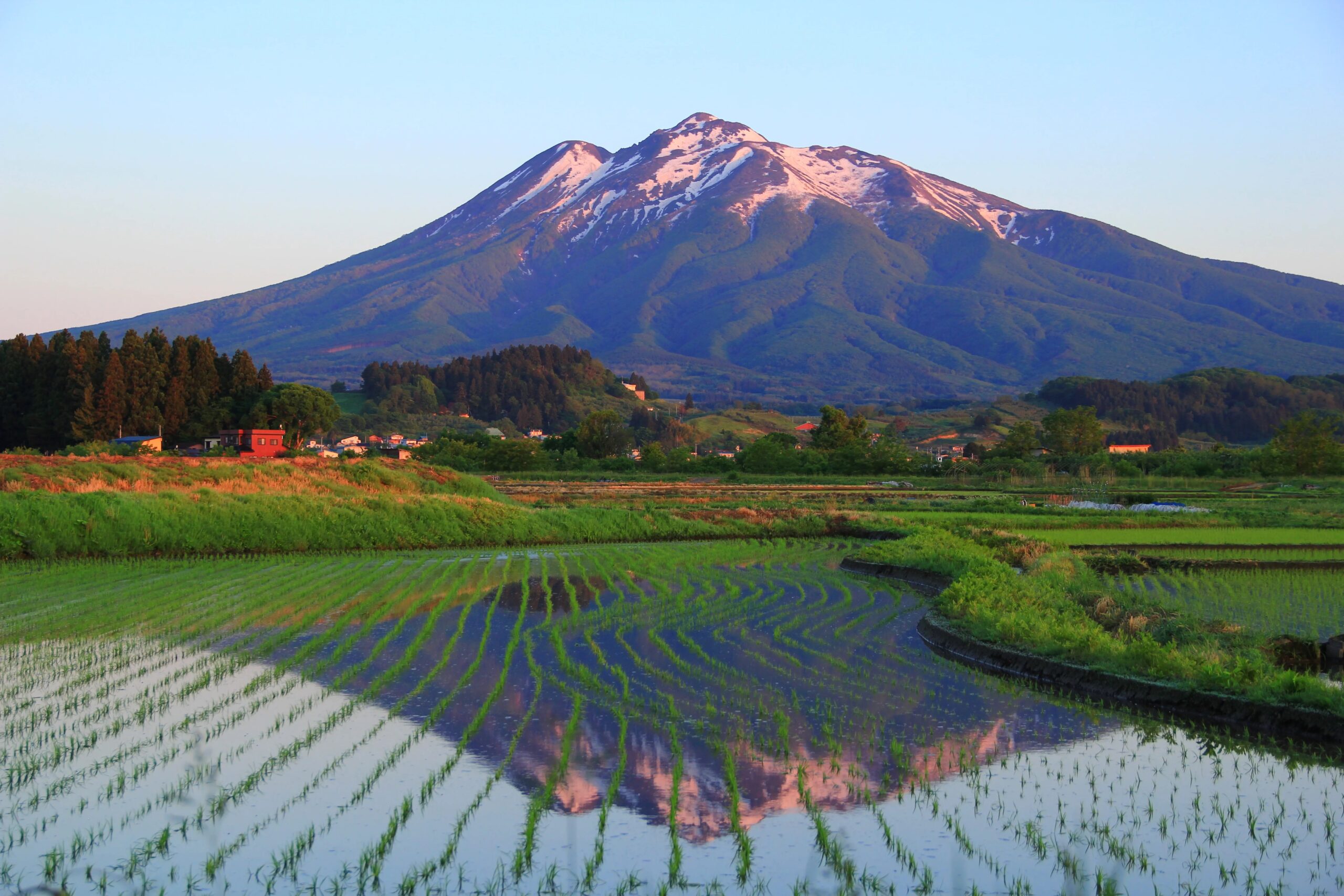 津軽人の心の真ん中「お岩木山」 - 岩木山観光協会