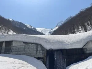 岩木山雪山情報（2025年4月12日現在・2025最終回）